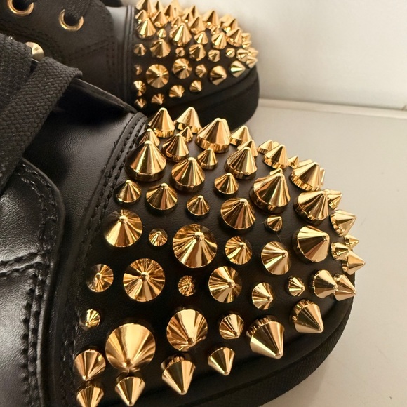 Christian Louboutin Louis Orlato Black and Gold Studded Sneakers s EU 41 US 10 - Picture 8 of 13